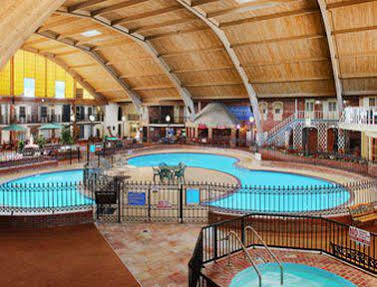 Howard Johnson By Wyndham Burlington Extérieur photo